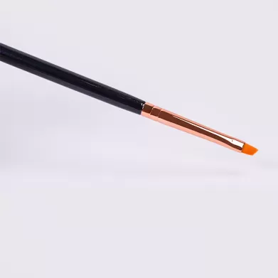 Eyeliner Brush Guide to Creating Perfect Eyeliner
