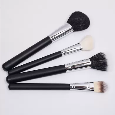 Why Bristles Shape in a Makeup Brush is Important