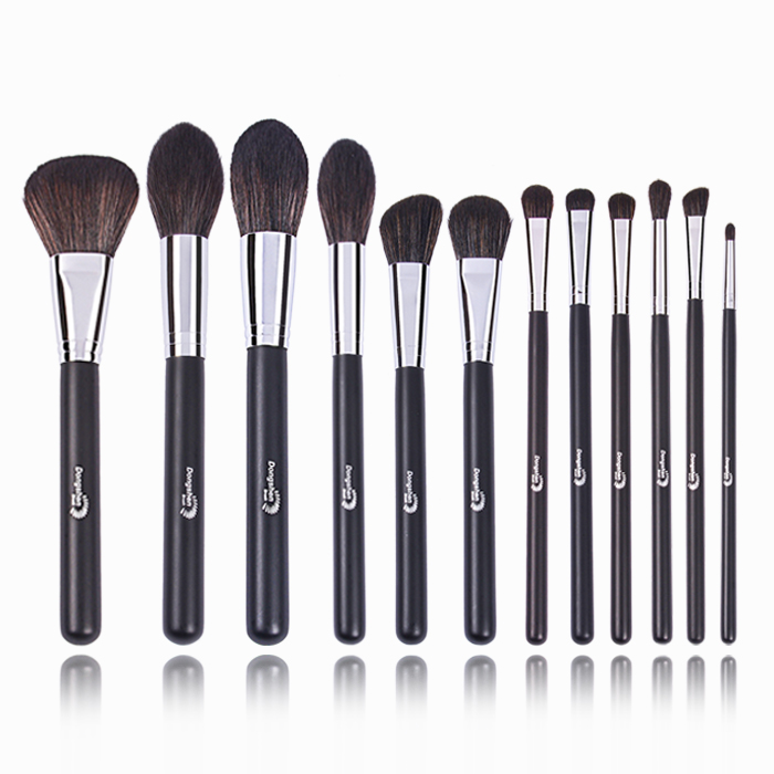 Dongeshen private label cosmetic brush set 12pcs cruelty-free vegan synthetic hair black wooden facial makeup brush set