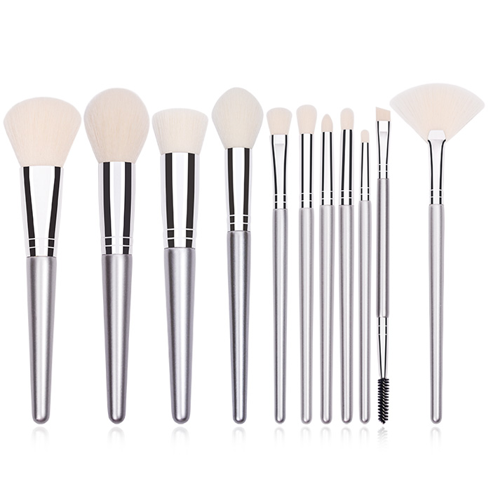 Dongshen private label makeup brush set wholesale silver 11pcs synthetic hair wooden cosmetic brush tool